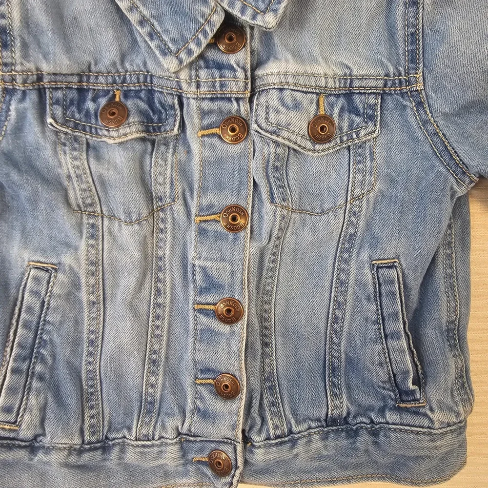 OshKosh Bgosh Girls Light Wash Denim Trucker Jacket Size 6 6x Blue CottonStretch